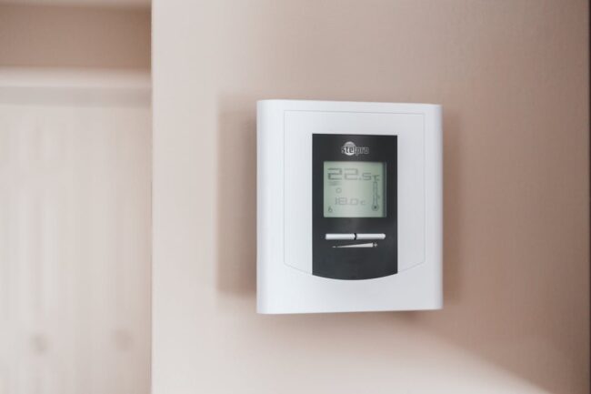 Save Money by Leaving Your Thermostat Alone